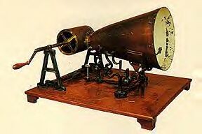 Leon De Martinville's Phonautograph